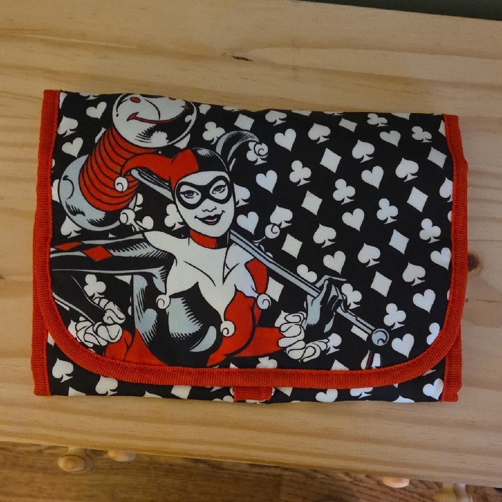 DC Comics Black and White Card Suit Design